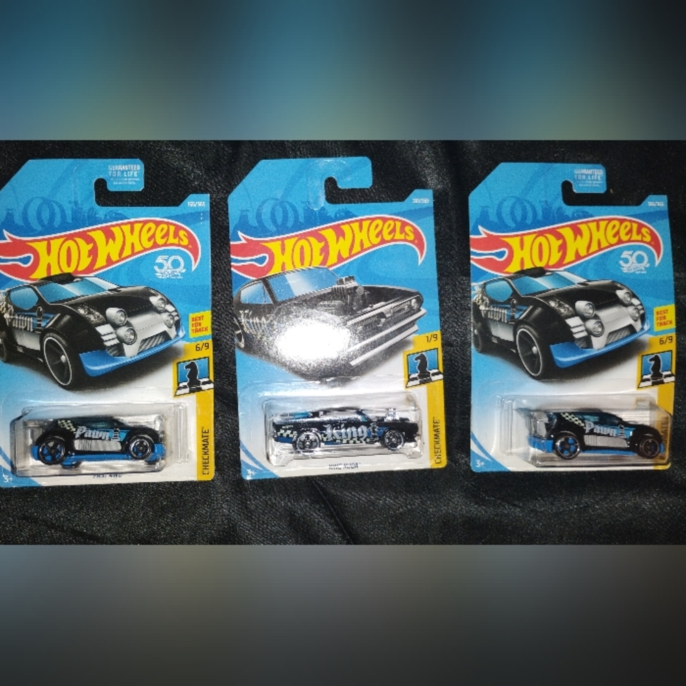 Hot Wheels Choose 1+ & Bundle - Picture 2 of 9